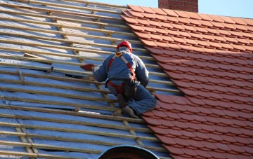 roof tiles Teangue, Highland